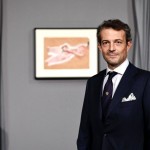 Giulio Filippo Bolaffi, AD Aste Bolaffi fotografato davanti all'opera Nudo Sdraiato di Egon Schiele