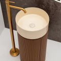 Axa Mate lavabo FreestandingØ40  finitura Sahara matt e mobile contenitore  finitura Canaletto noce americana