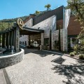 Viega per il resort Quellenhof See Lodge  San Martino in Passiria BZ  L'ingresso   ph  Quellenhof See Lodge